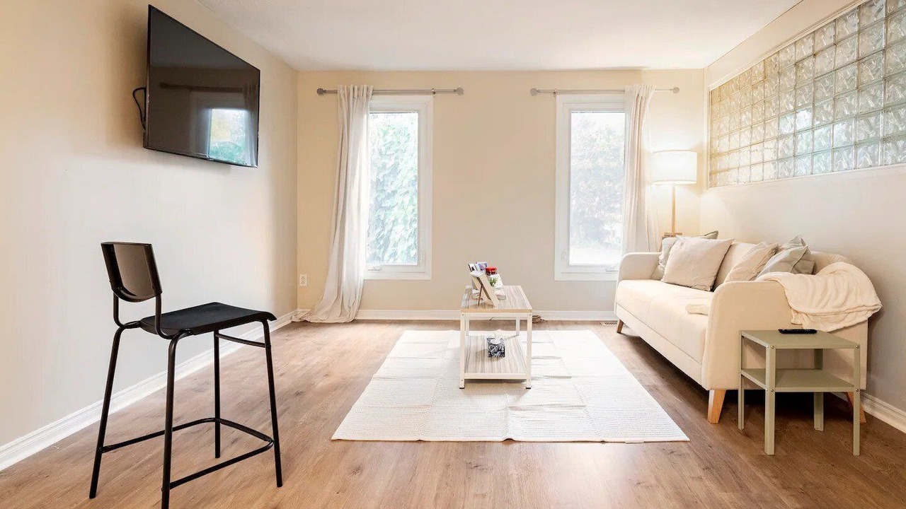 Photo of Livingroom in Waterloo