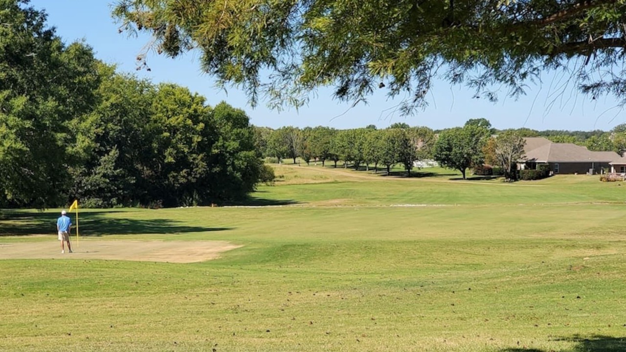 Photo of Outdoor in Mayhew