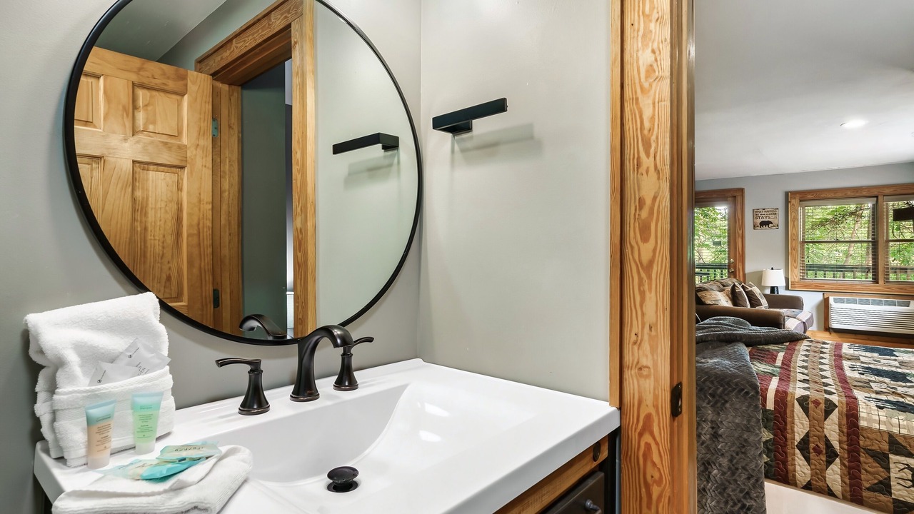 Photo of Bathroom in Pigeon Forge