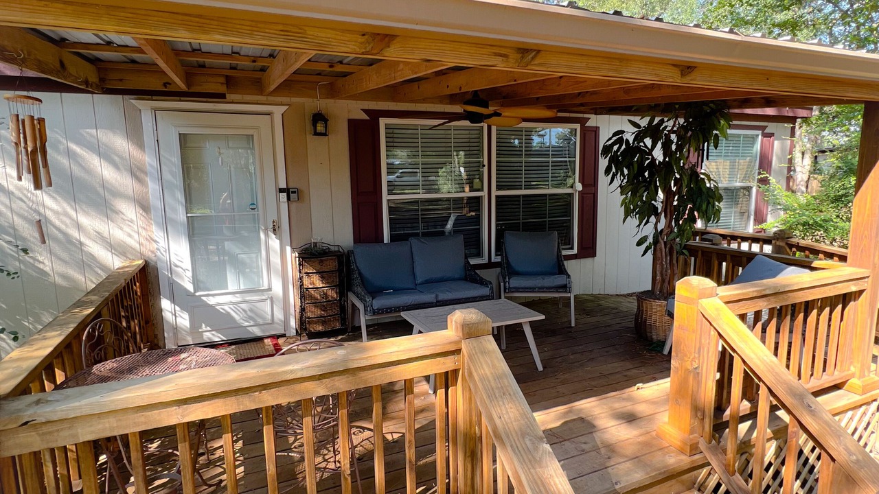 Photo of Patio Balcony in Montgomery