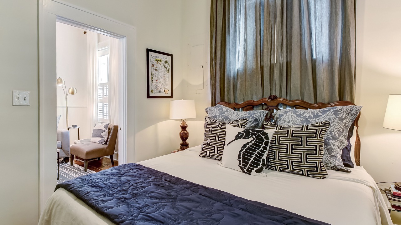 Photo of Bedroom in Beach Institute