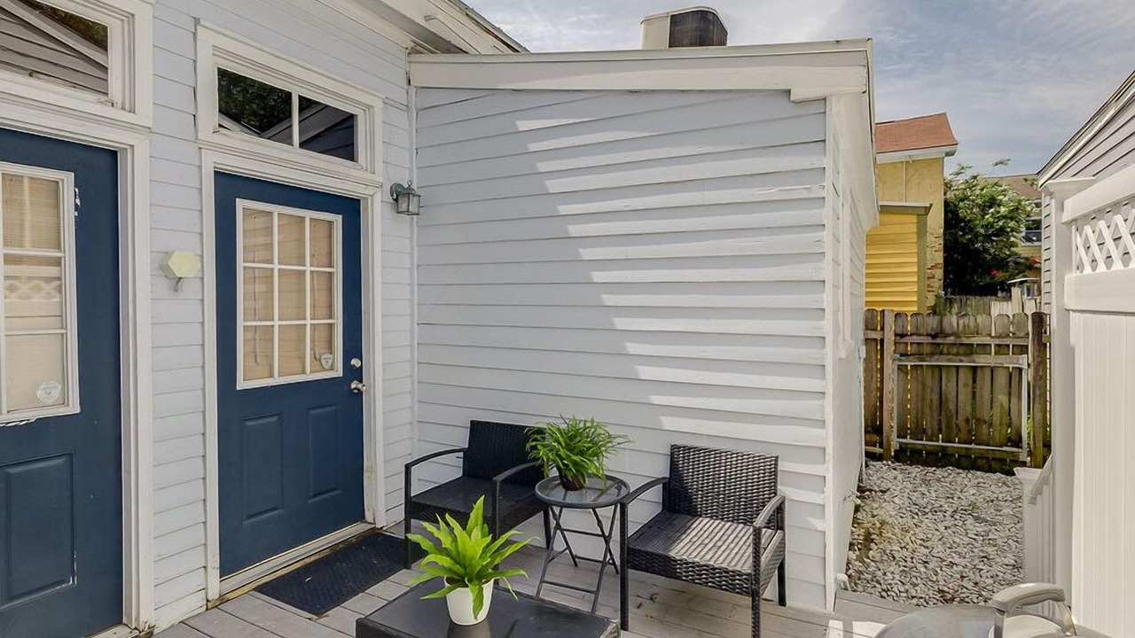 Photo of Patio Balcony in Beach Institute