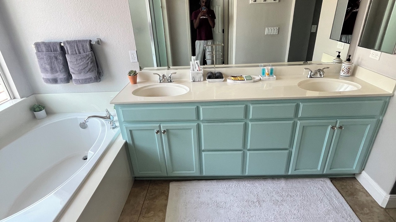 Photo of Bathroom in North Natomas