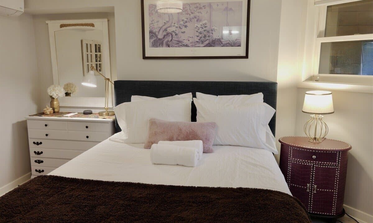 Photo of Bedroom in Logan Circle