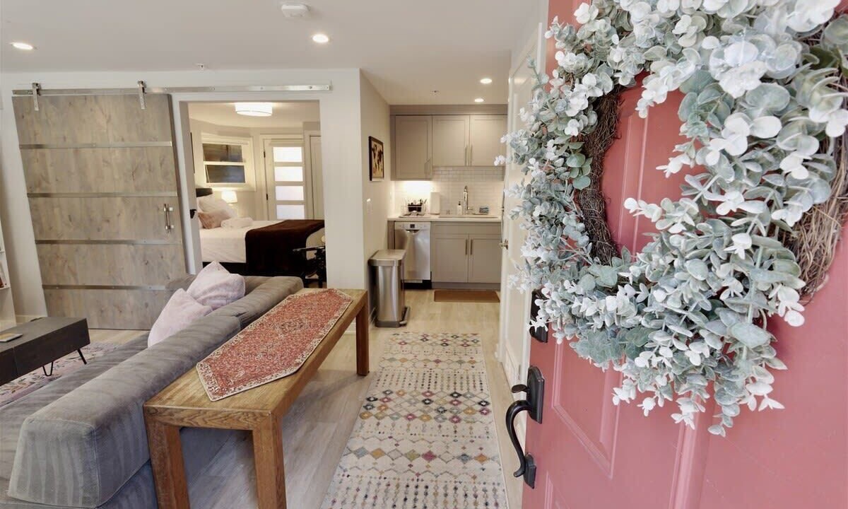 Photo of Others in Logan Circle