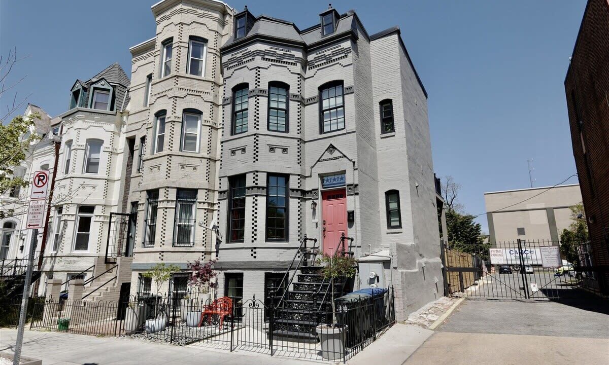 Photo of Others in Logan Circle