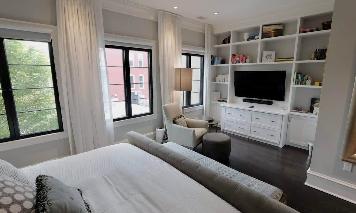 Photo of Others in Logan Circle