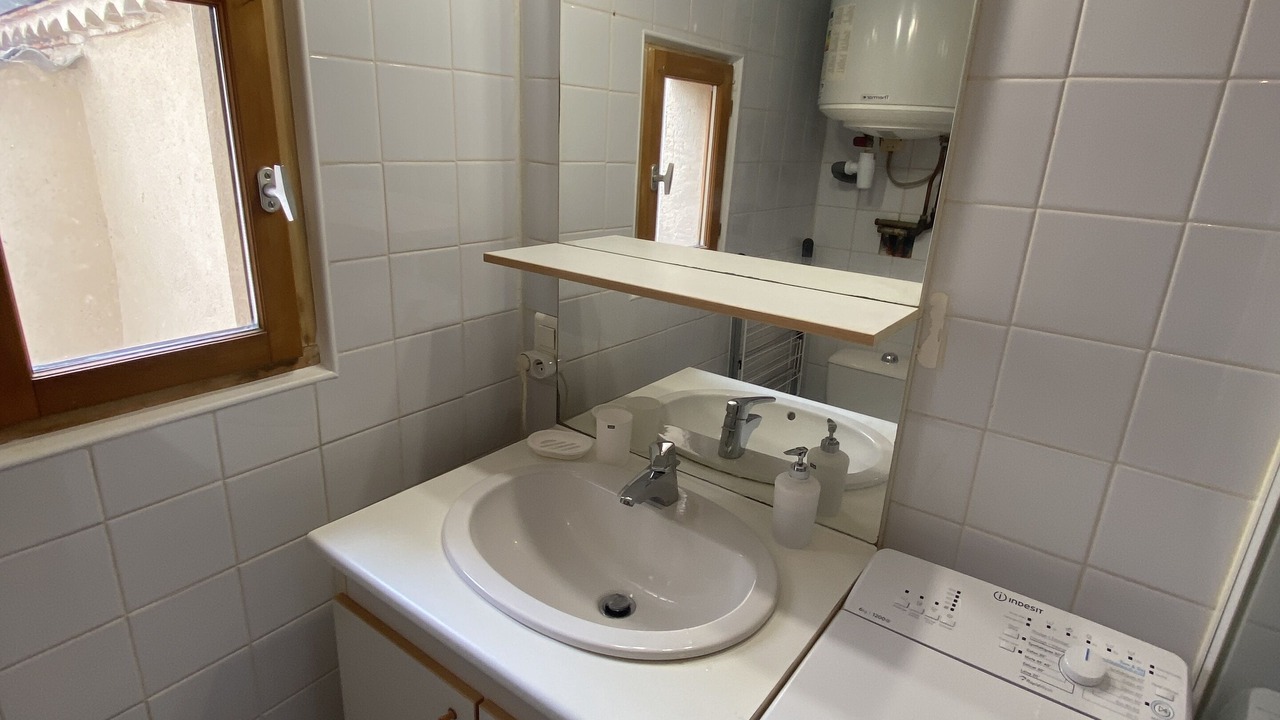 Photo of Bathroom in Monflanquin