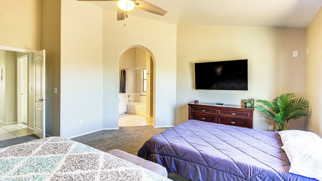 Photo of Bedroom in Catalina Shadows Estates