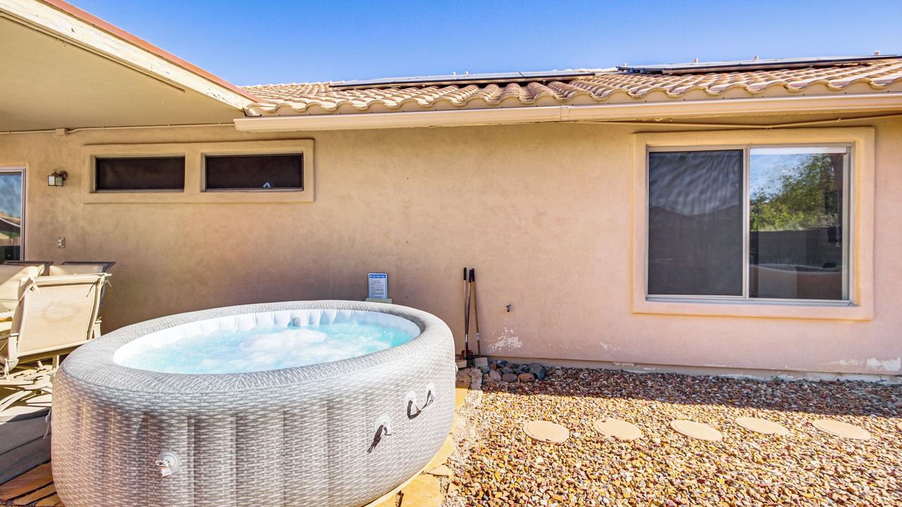 Photo of Patio Balcony in Catalina Shadows Estates