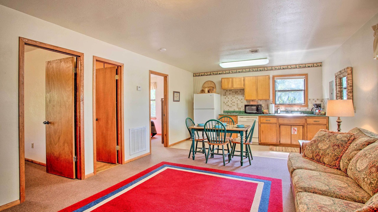 Photo of Livingroom in Davis