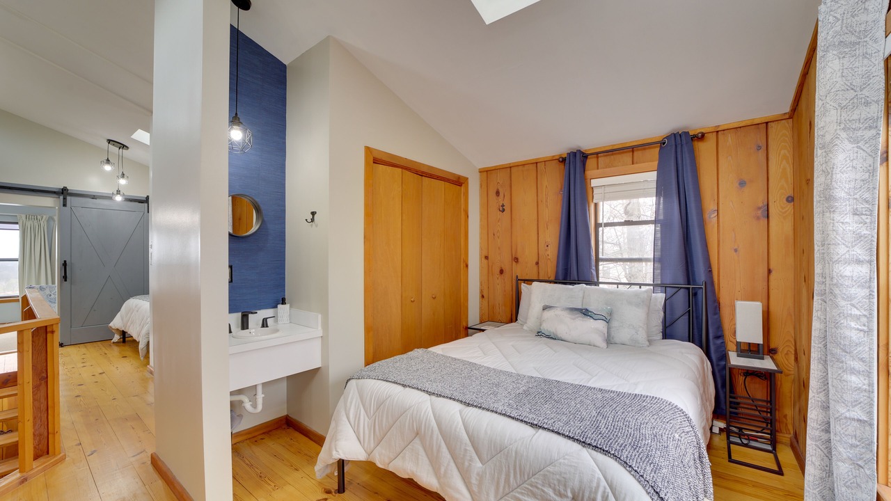 Photo of Bedroom in Bernice