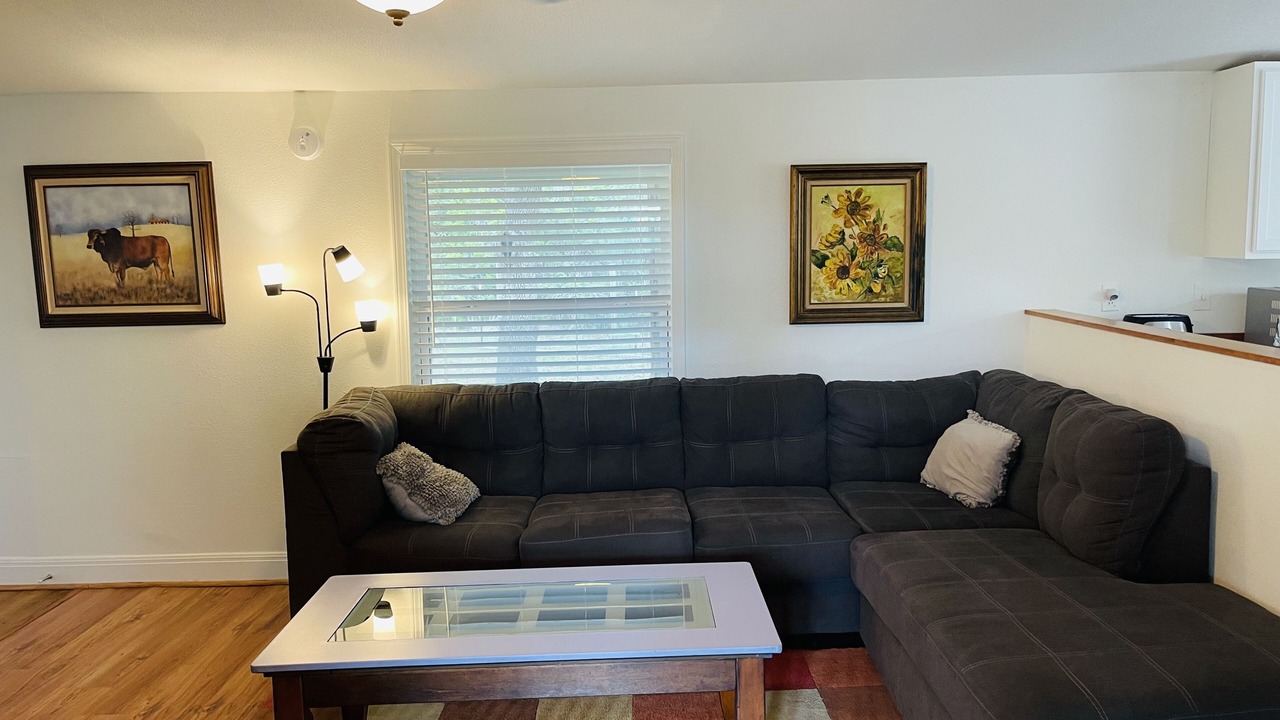 Photo of Livingroom in Spring Branch