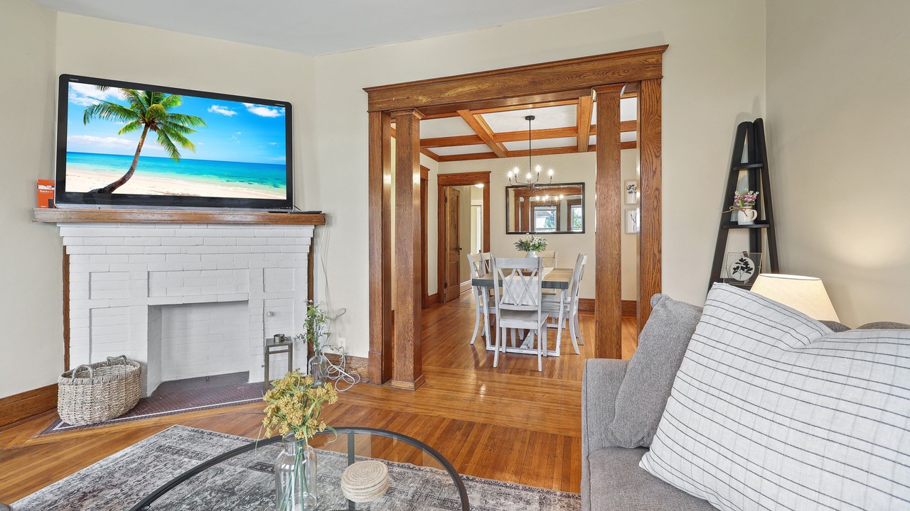 Photo of Livingroom in North Buffalo