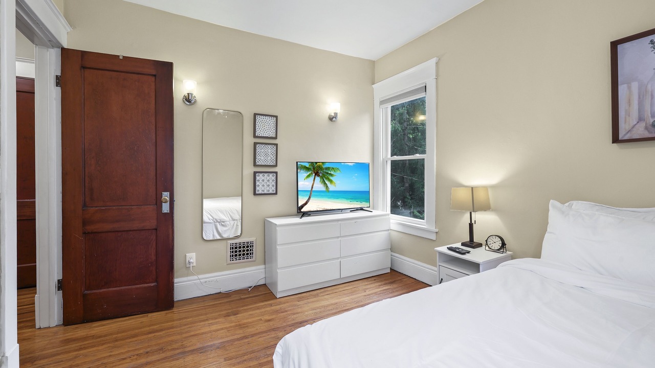 Photo of Bedroom in North Buffalo