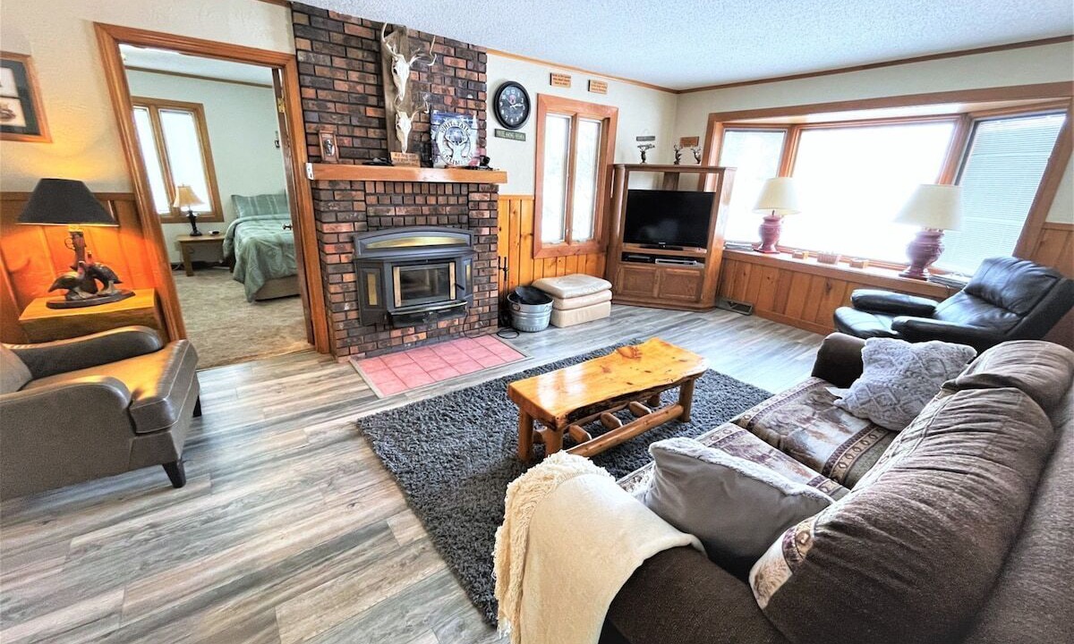 Photo of Livingroom in Butternut