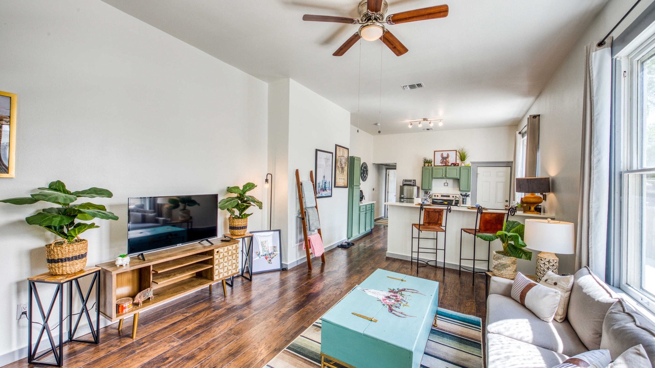Photo of Livingroom in Southtown