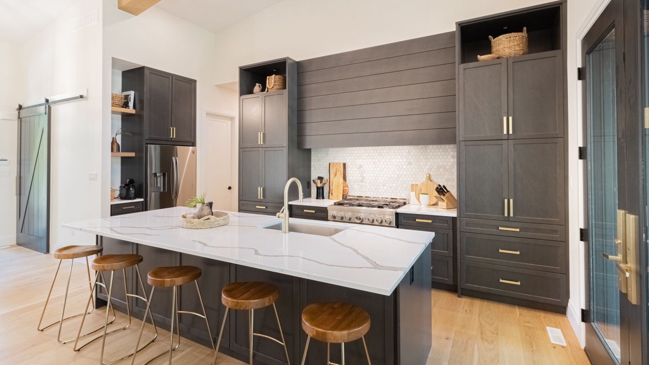 Photo of Kitchen in Grand Bend