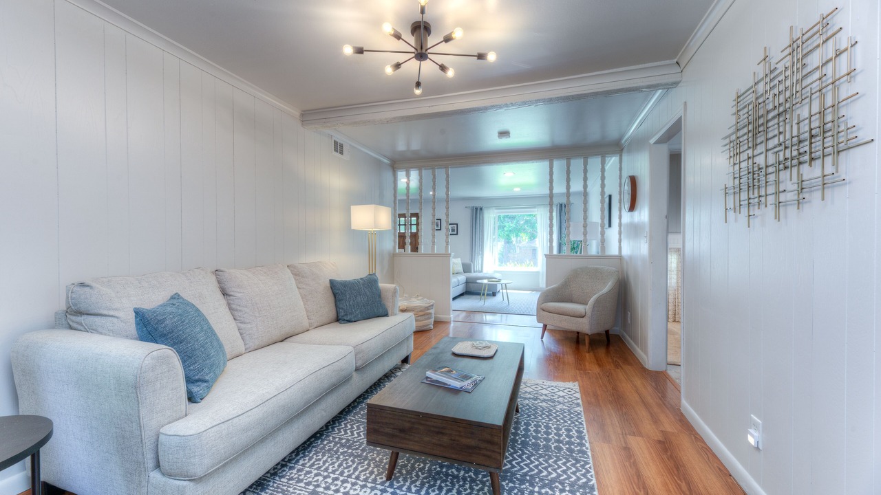 Photo of Livingroom in Tulsa