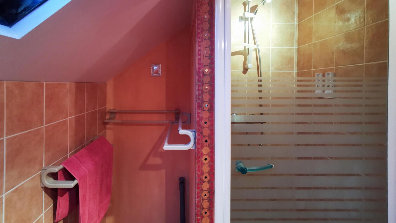 Photo of Bathroom in Marsac-sur-Don