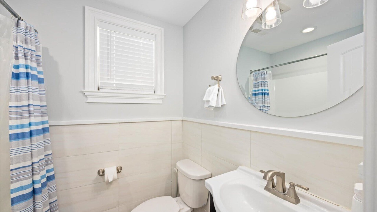 Photo of Bathroom in Gardens