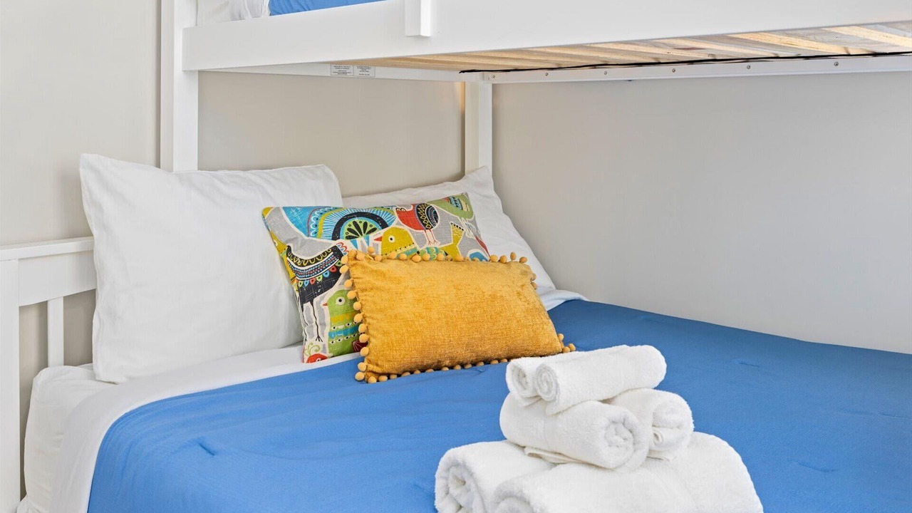 Photo of Bedroom in Gardens