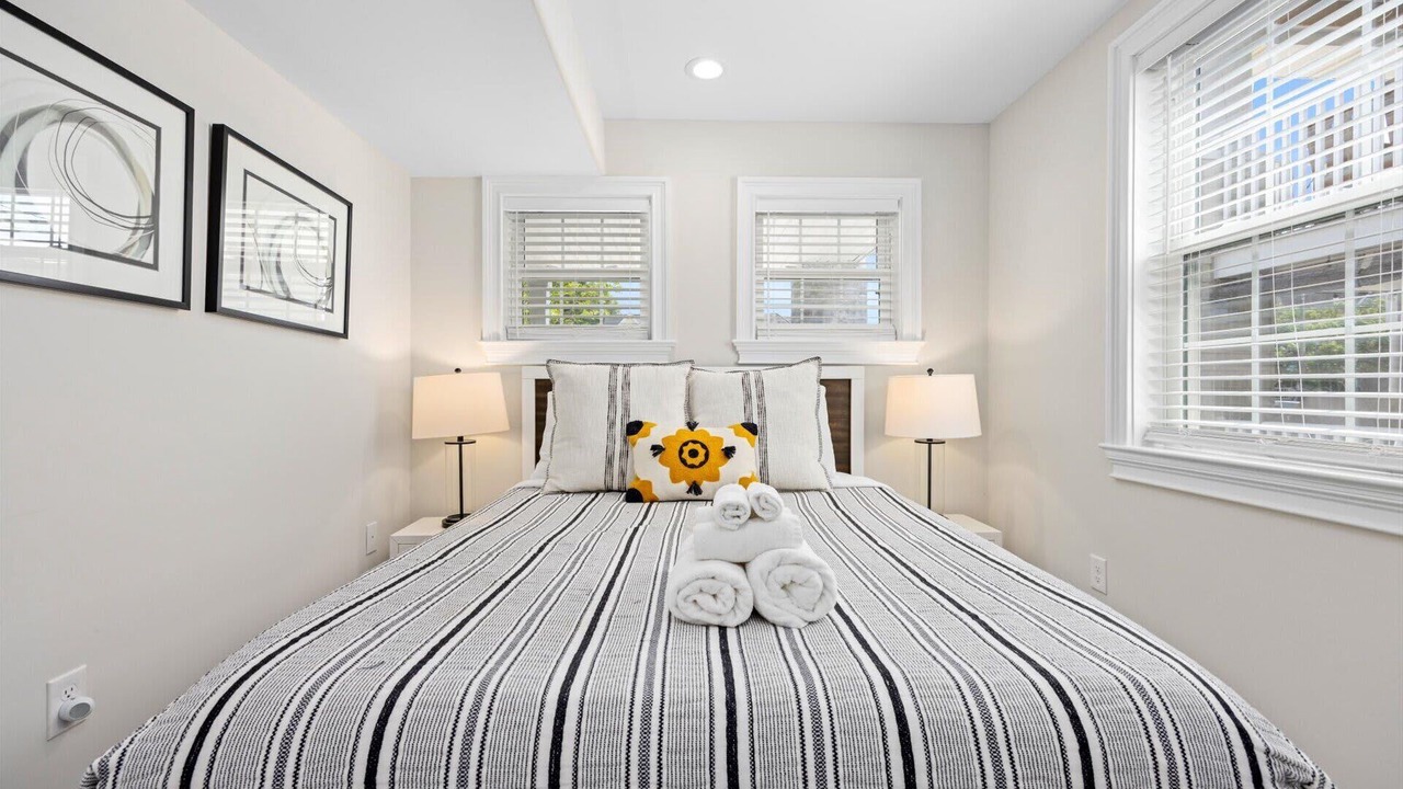 Photo of Bedroom in Gardens