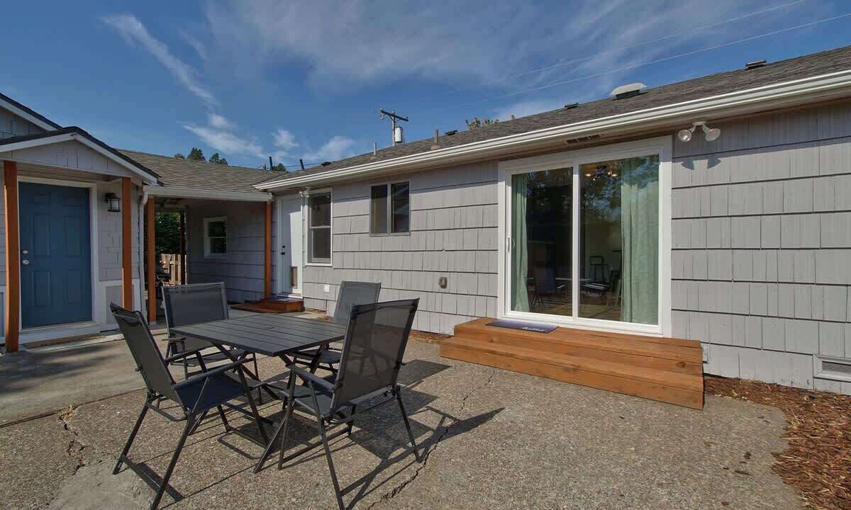 Photo of Outdoor in McMinnville