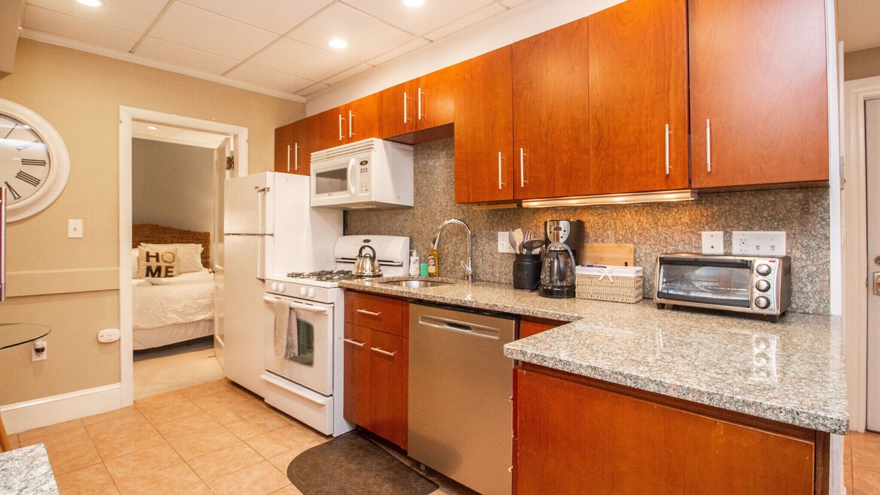 Photo of Others in Coolidge Corner South Side