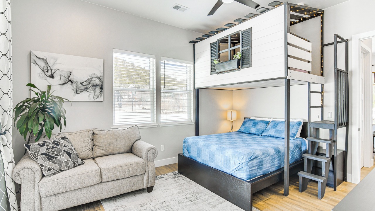 Photo of Bedroom in Saint Mary's