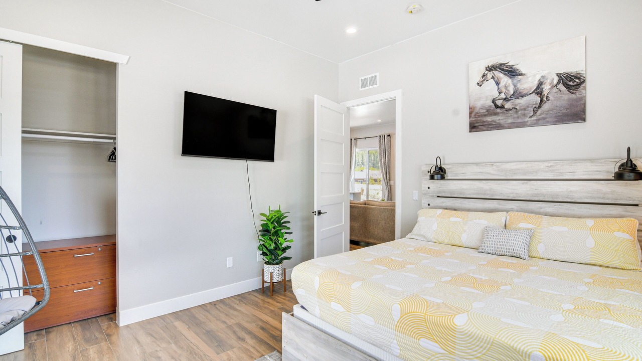 Photo of Bedroom in Saint Mary's