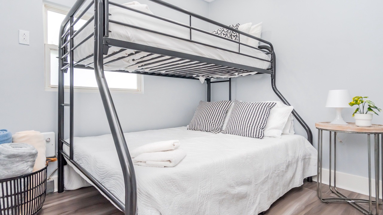 Photo of Bedroom in Wasaga Beach