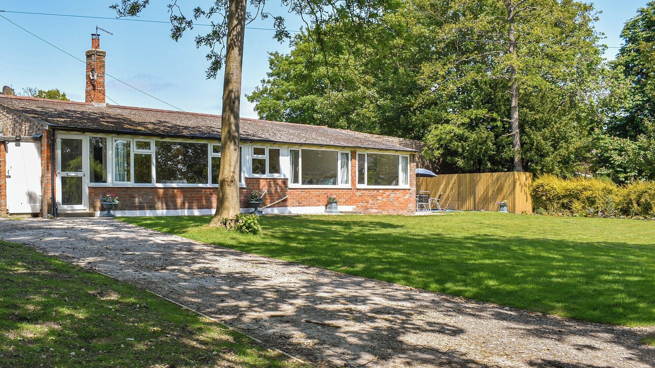 Photo of Outdoor in Etchinghill