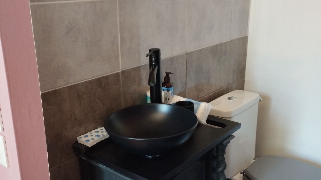 Photo of Bathroom in Monprimblanc