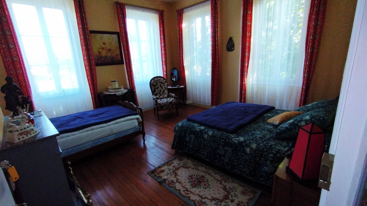 Photo of Bedroom in Monprimblanc