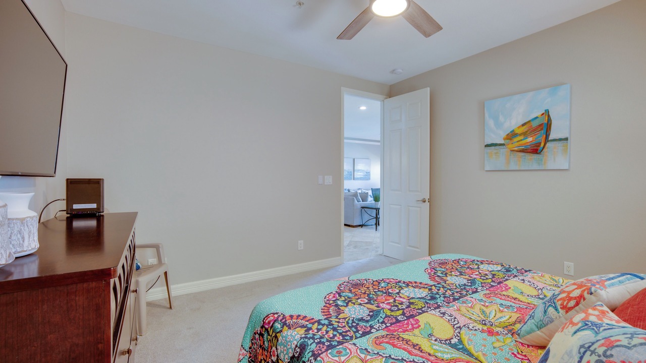 Photo of Bedroom in Seven Coves