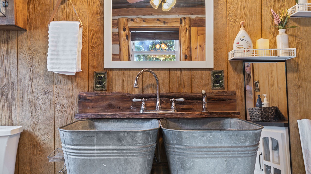 Photo of Bathroom in Muskogee
