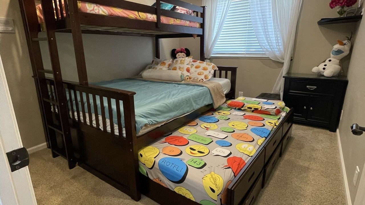 Photo of Bedroom in Spring Valley Lake