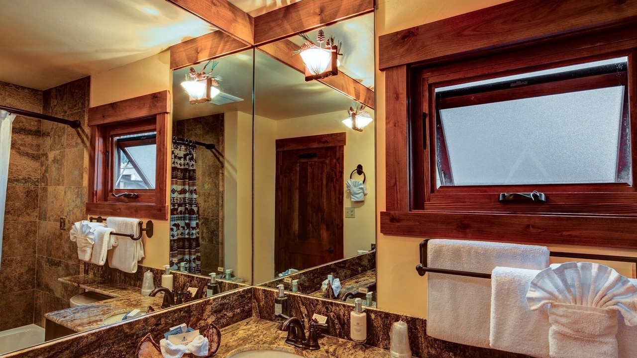 Photo of Bathroom in Tahoe Vista