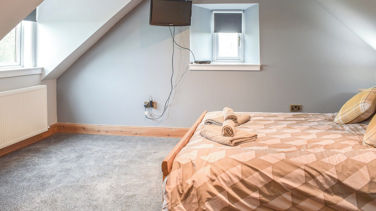 Photo of Others in Duns