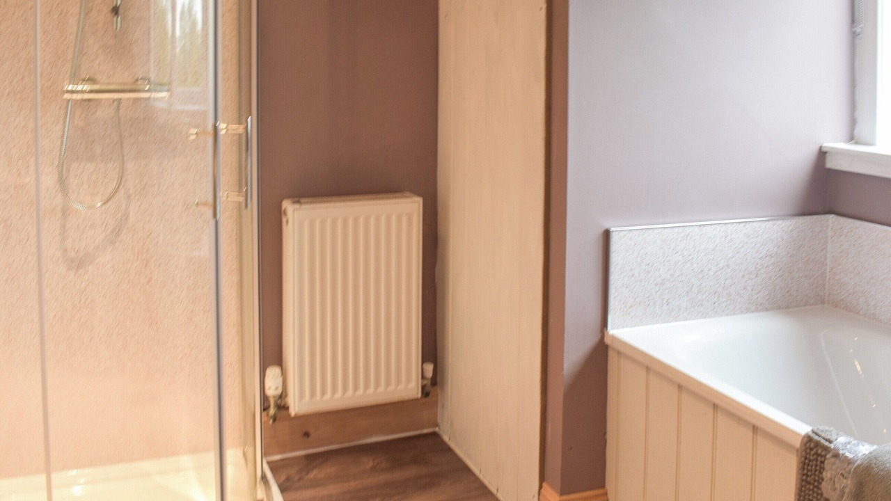 Photo of Bathroom in Duns