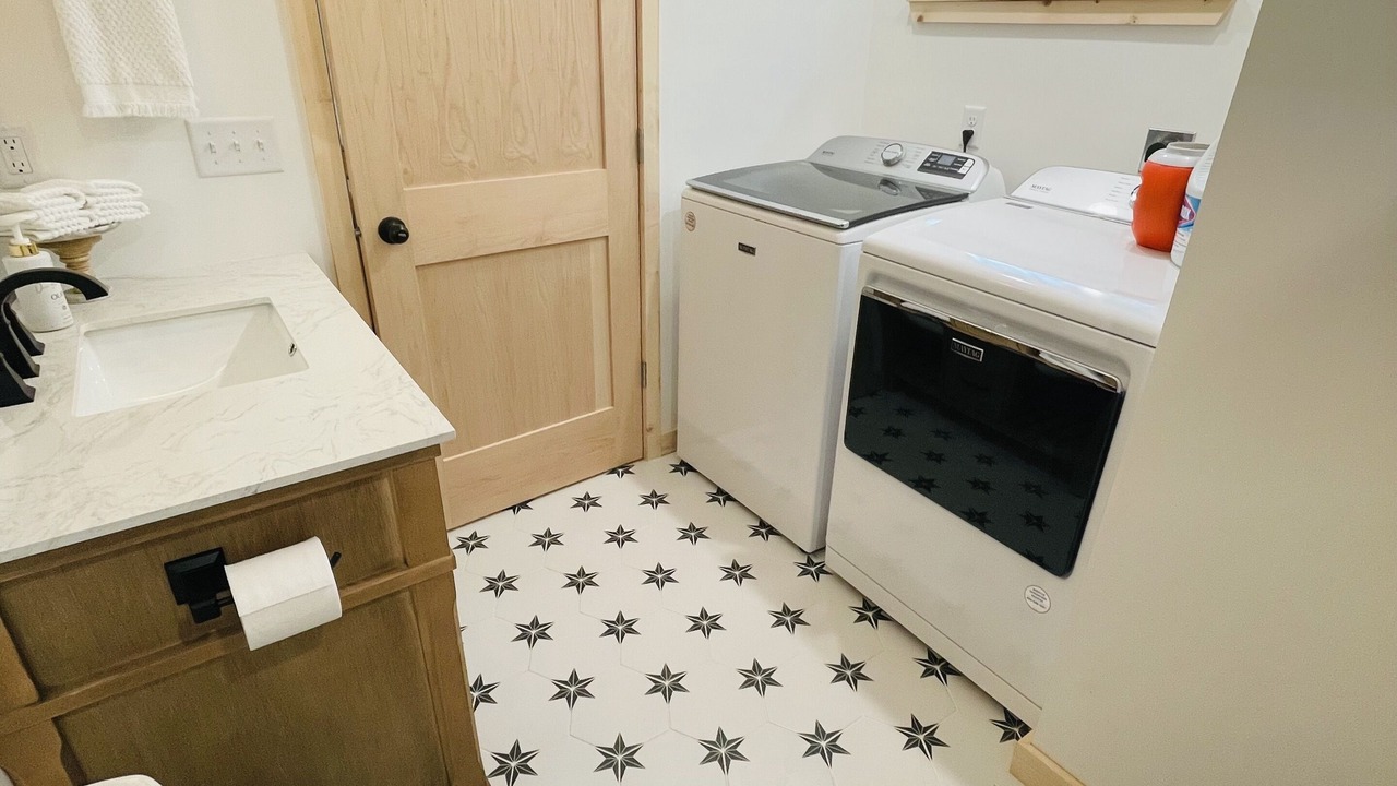 Photo of Bathroom in Mountain View