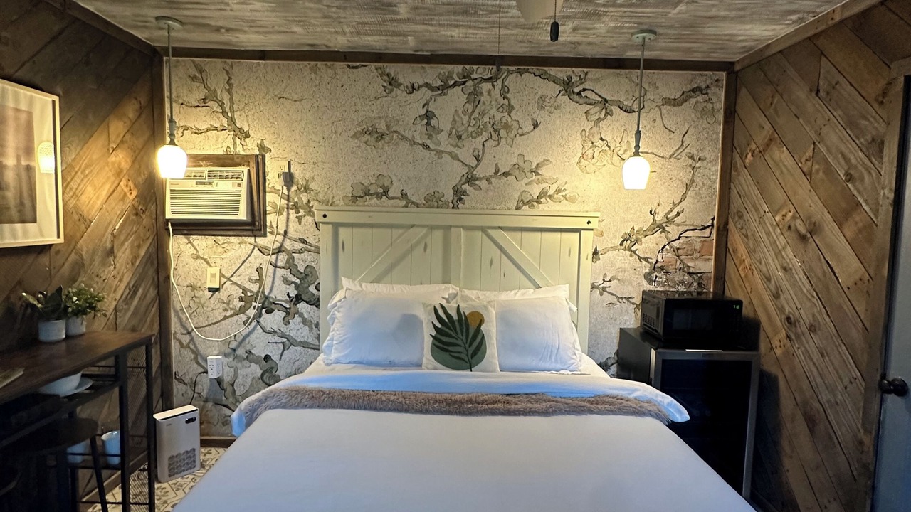 Photo of Bedroom in Greater East End