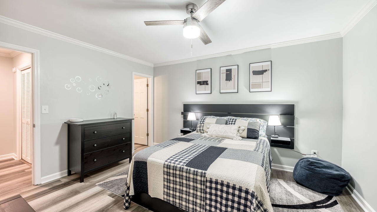 Photo of Bedroom in Smyrna