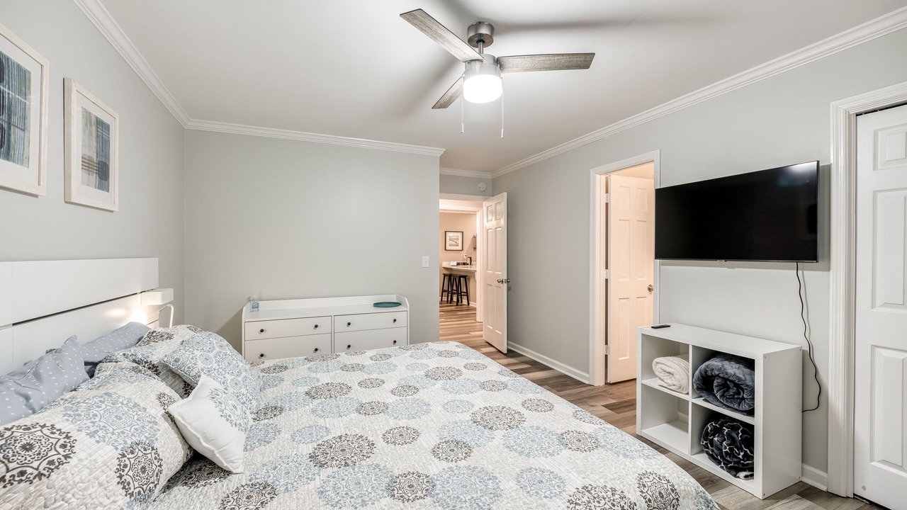 Photo of Bedroom in Smyrna