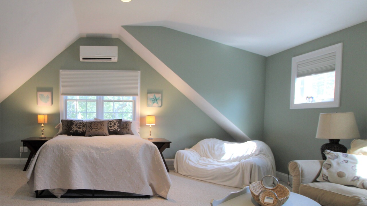 Photo of Bedroom in Northwest Harwich