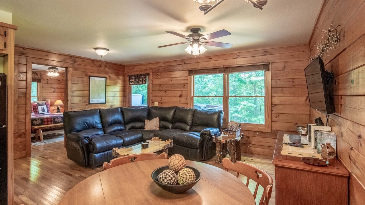 Photo of Bedroom in Robbinsville