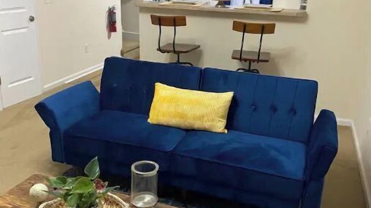 Photo of Livingroom in Jacksonville