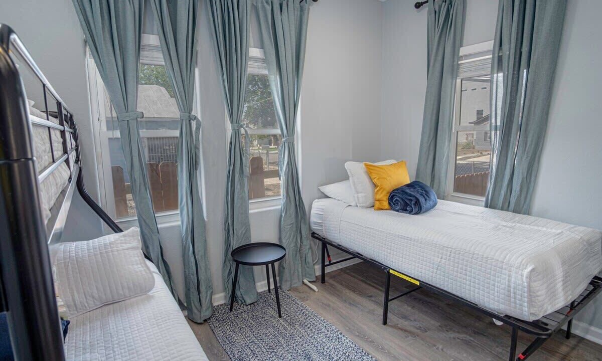 Photo of Bedroom in Denver Heights