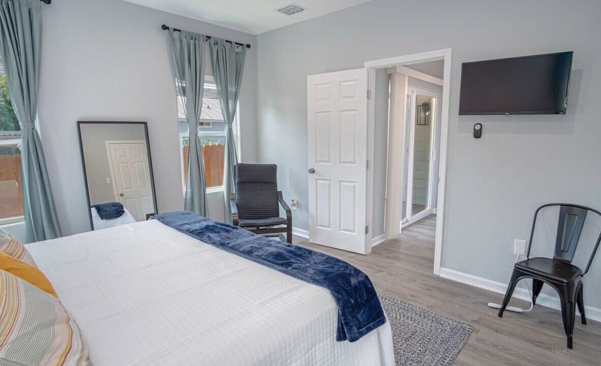 Photo of Bedroom in Denver Heights